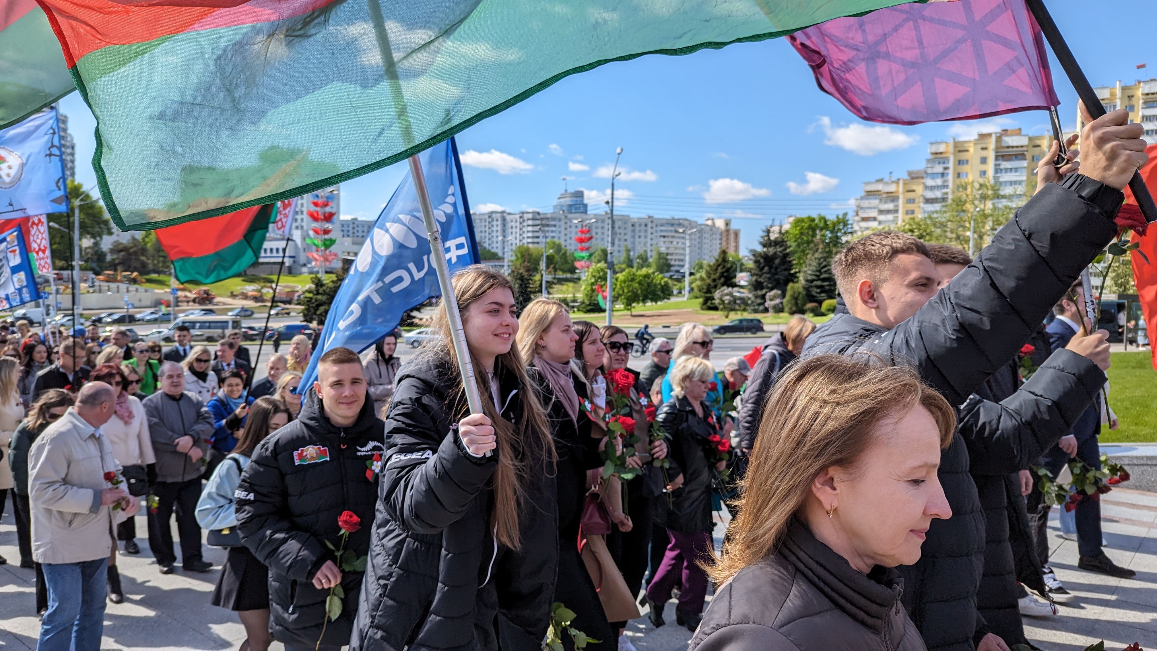 Возложение цветов в честь победы в Великой Отечественной войне